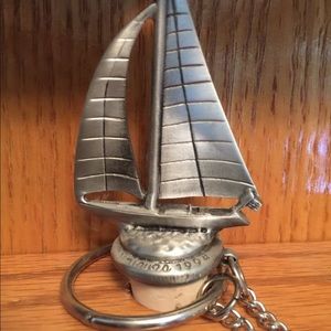 5 decorative Wine Corks